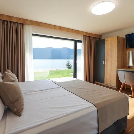 Resort Lavalliere & *