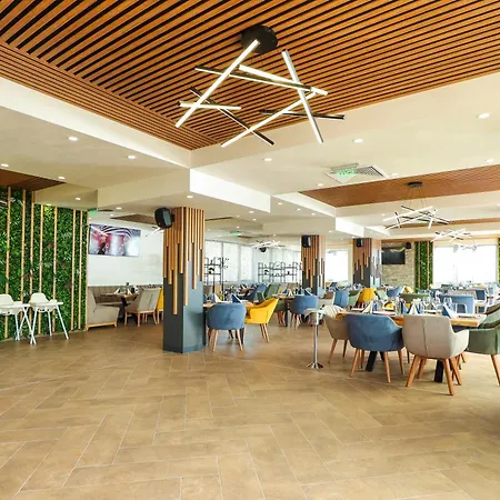 Lavalliere & Complex *