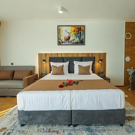 Lavalliere & Complex *