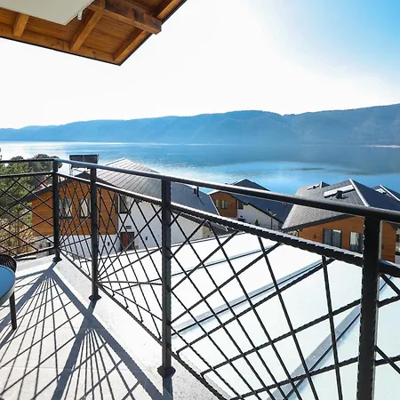 Lavalliere & Sărniţa