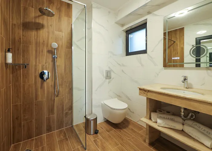 Üdülőközpont Lavalliere &