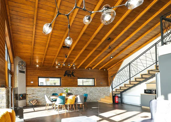 Lavalliere & Üdülőközpont