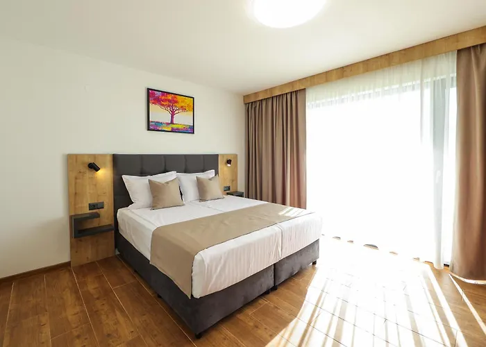 Üdülőközpont Lavalliere &