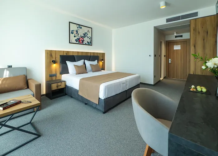 Lavalliere & Üdülőközpont Szarnica